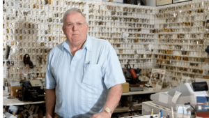 What questions should I ask a locksmith