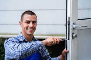 What are the typical locksmith callout fees in Mississauga